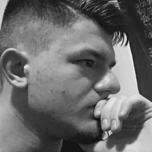 Meet your Posher, Paxton